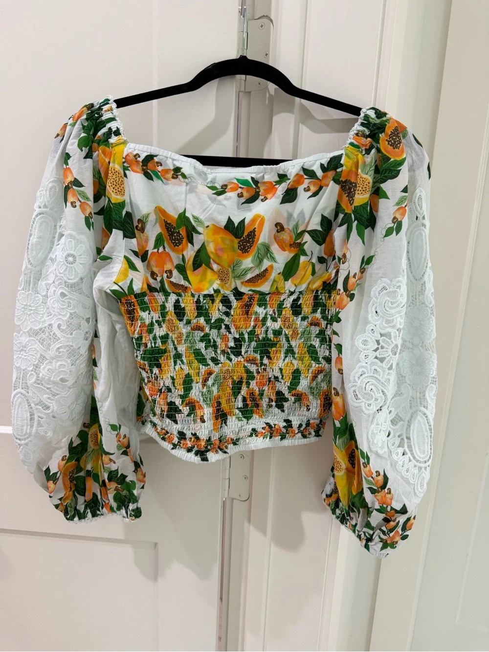 FARM Rio White Lemon & Green Leaf Lace Peasant Blouse
